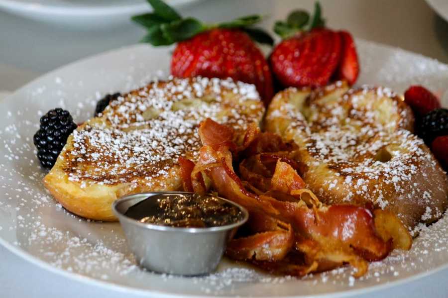 Top 10 breakfast restaurants in Phoenix in 2017, according to Yelp ABC15 Arizona